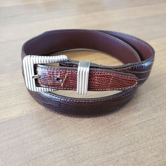 Vintage BRIGHTON Womens Brown Leather Reptile Embossed Belt 34". 38" long. 33.5" - Picture 8 of 12